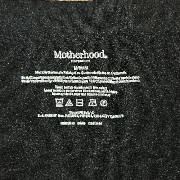 Maternity Pants Bundle Size Medium - Picture 12 of 16